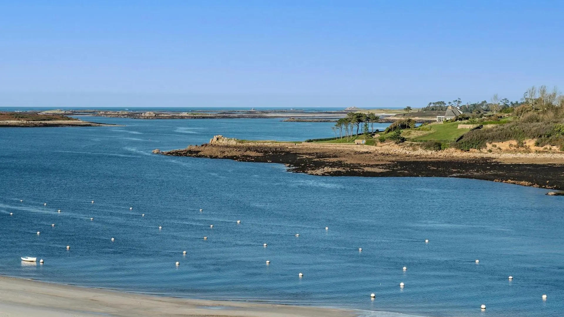 Ker Breizh - Saint Pabu - 14 Pers Villa